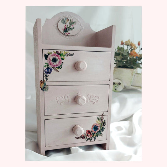 Minimal Misty Rose Chest of Drawer